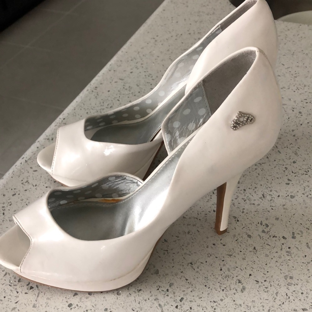 Fashionable shoes